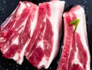 猪肉股拉升，多家猪企4月销售价格环比上涨，机构表示猪周期拐点将至